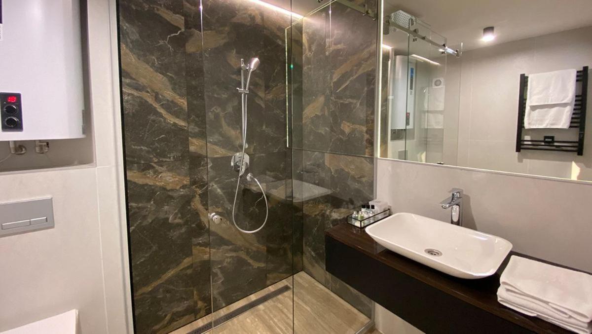 Optima Collection Kamianske Otel Dış mekan fotoğraf